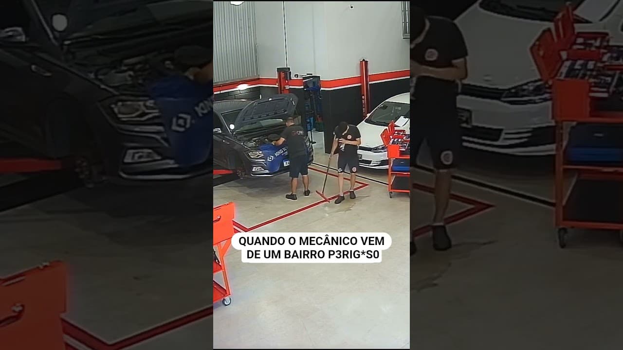 O mecânico não tem um dia de paz 😂 #oficinamecanica #oficina #oficinaraiz #mecanico #mecânico #humor