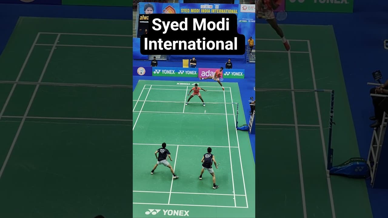 Powerful Attack vs Unbreakable Defence—What’s your pick? 👇🏸  #badminton #india #shorts #video #india