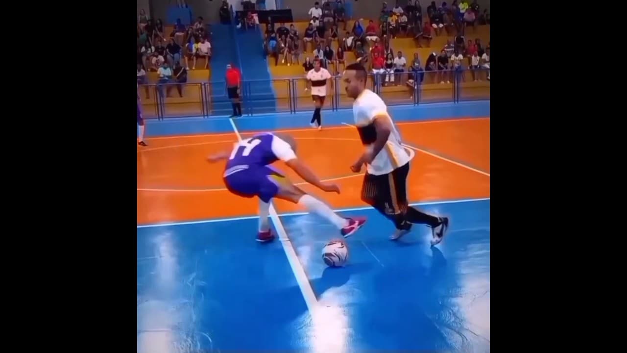 Humiliating football skills 😍