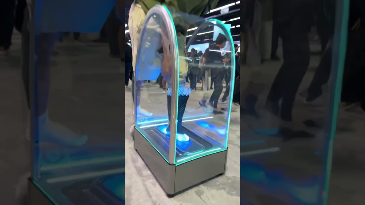 Japan’s Self-Sizing Sneaker Pod Just Changed Footwear Forever 👟🤖