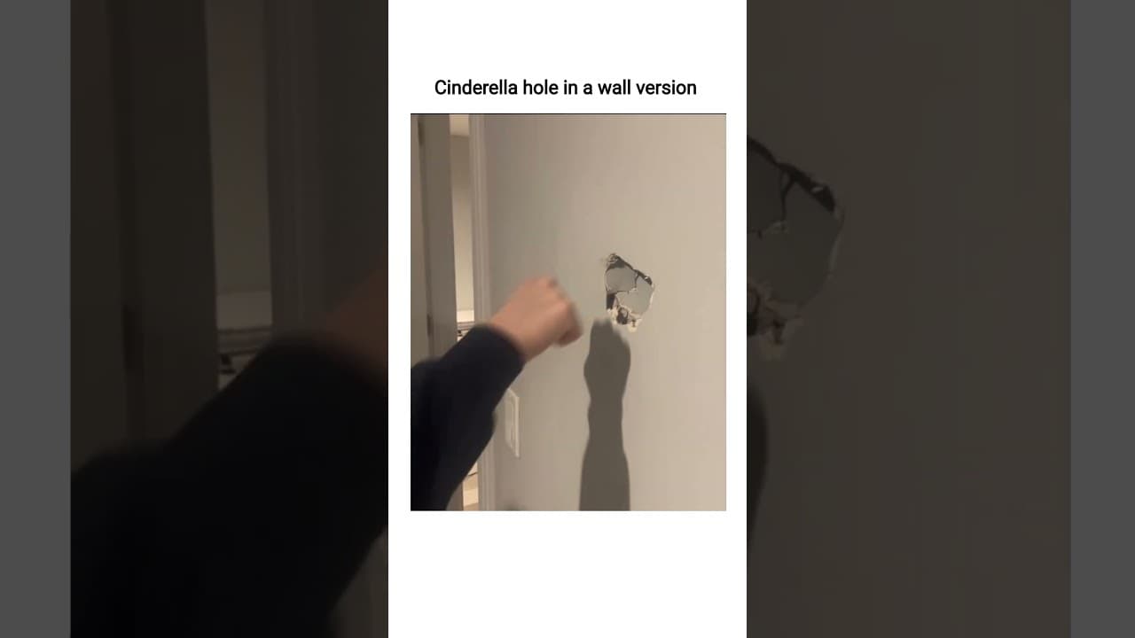 Cinderella in the hall ❌ wall ✅