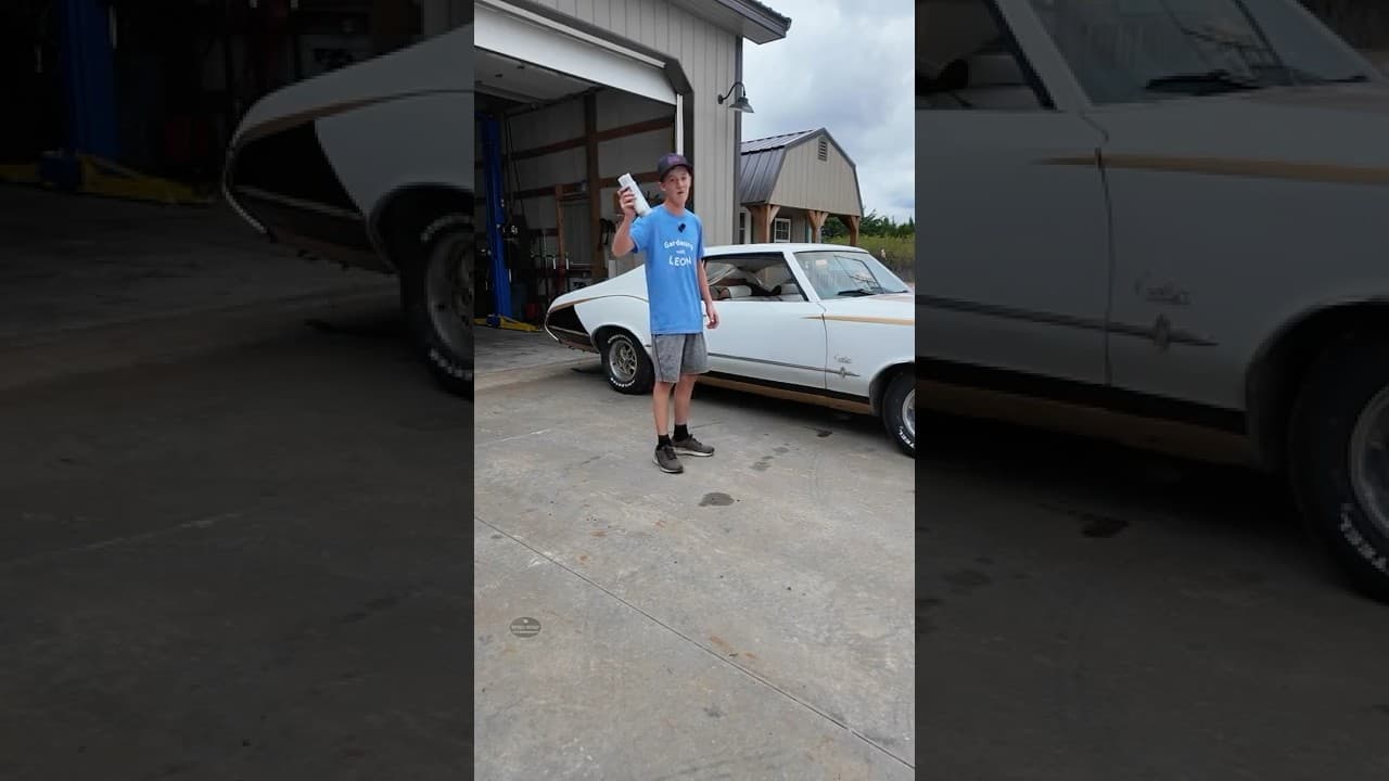 Spray Painting my Muscle Car 🎨