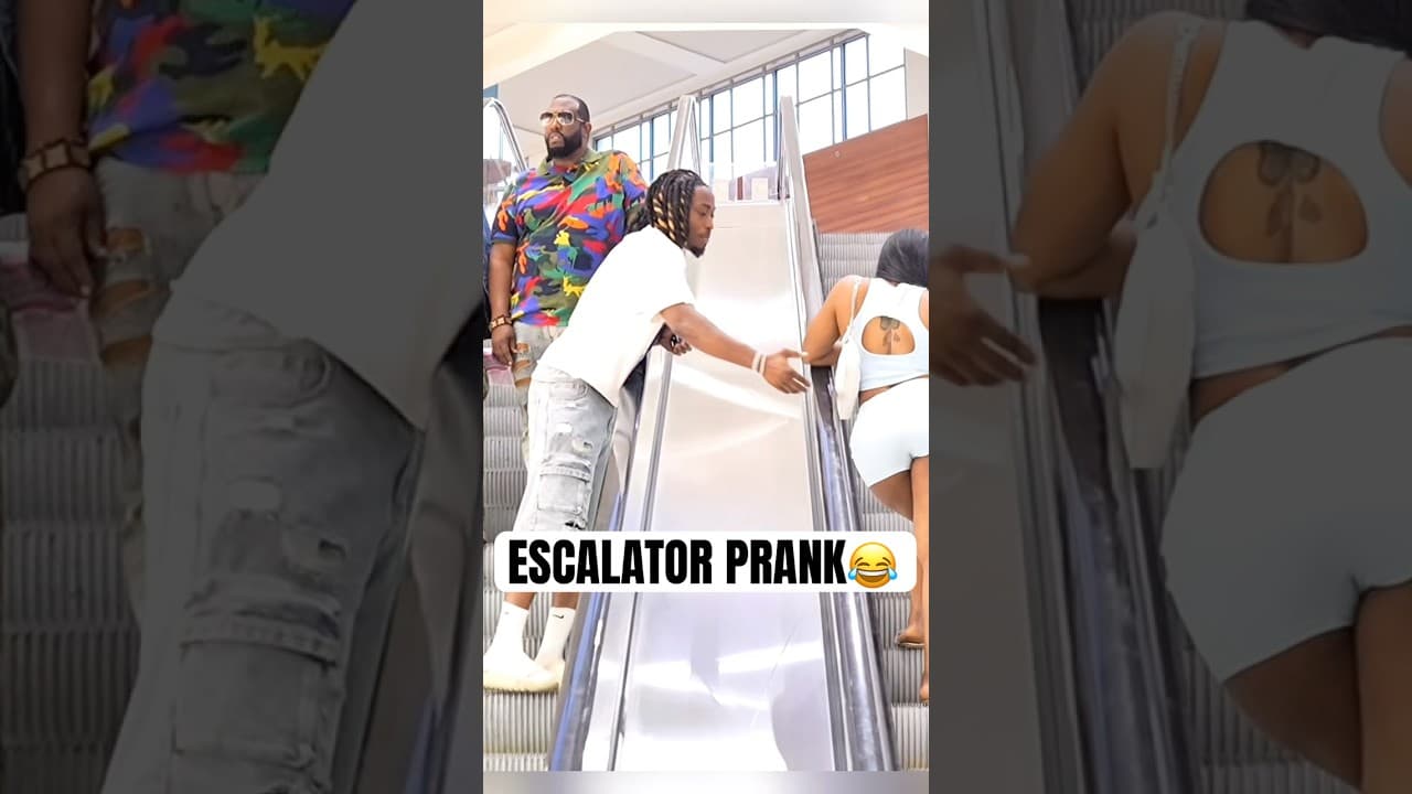 BEST ESCALATOR PRANKS😂