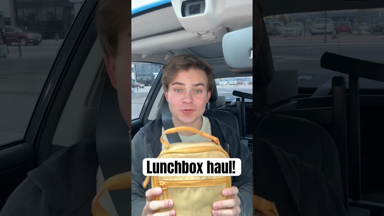 My brother forgot his school lunch