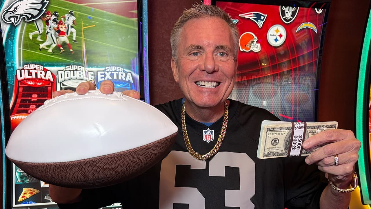Slot Machine Bonus Chooses Football Bet