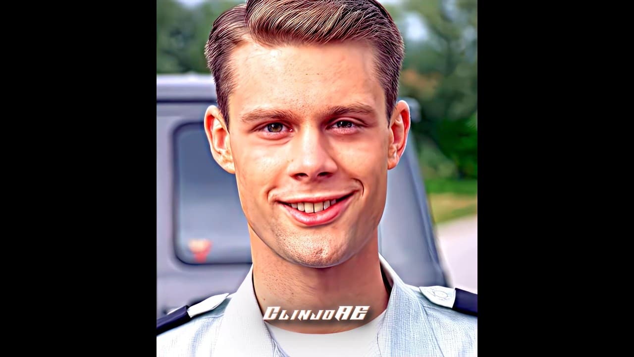 “When a BEE becomes your guardian angel 🐝✨” | The Stupids (1996) | #edit #shorts