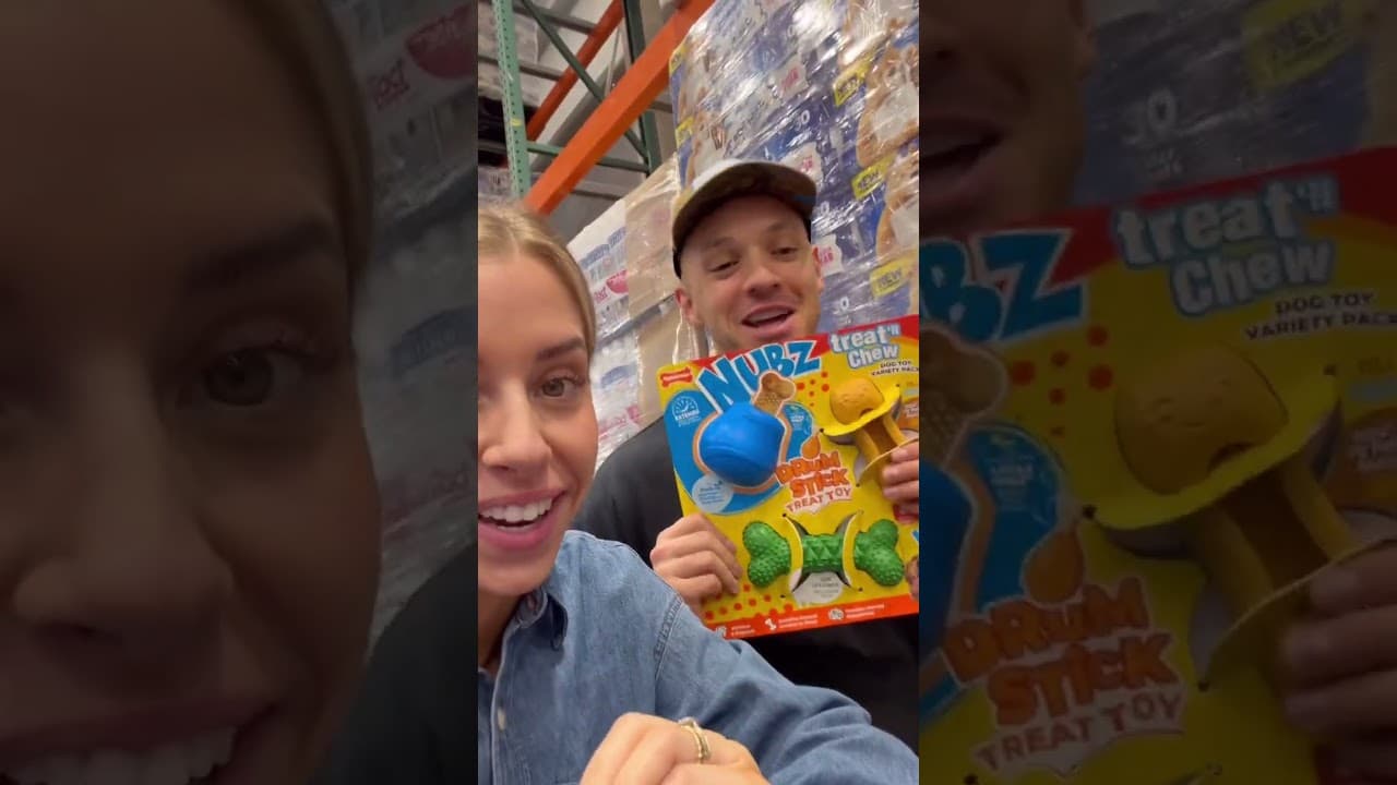 ​​Might be getting a dog??! I’m so excited I’m gonna cry😭 Also check out my fav Original my lashes