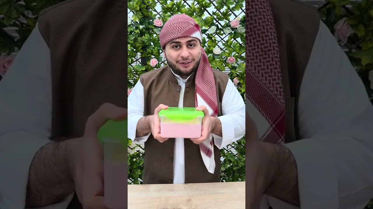 ‏أحلى عصير فراولة🥤#موزه 🍌#فراولة🍓#ثلج🧊 #مشاهير #juice 🍹#sudanese 🇸🇩YouTube 📮page 🫡💫