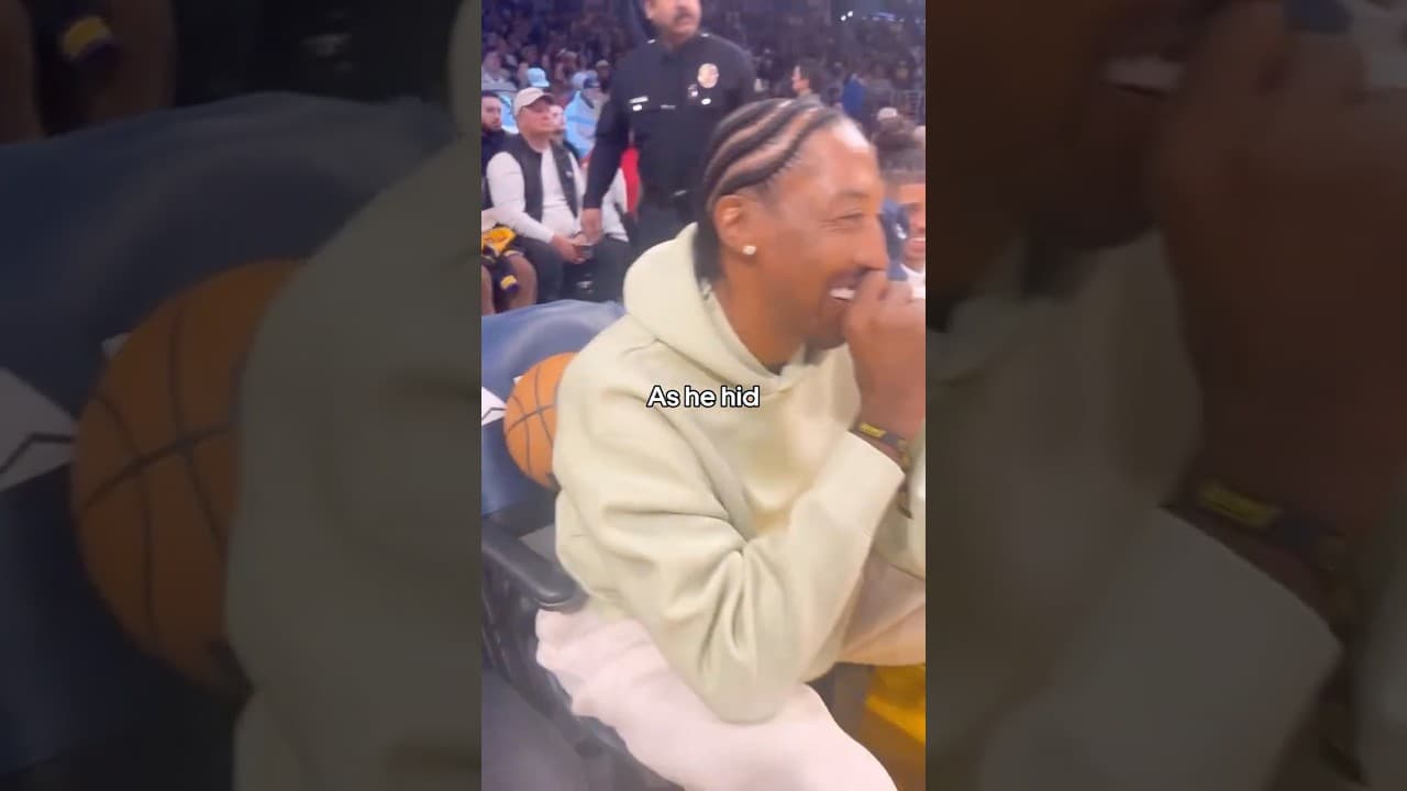 Pippen Hides Ball From Refs