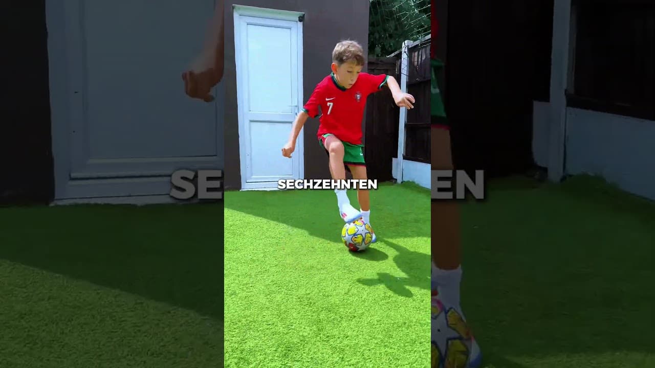 Dieses Wunderkind spielt wie Cristiano Ronaldo! #fußball #fyp #sportnewshq #ronaldo
