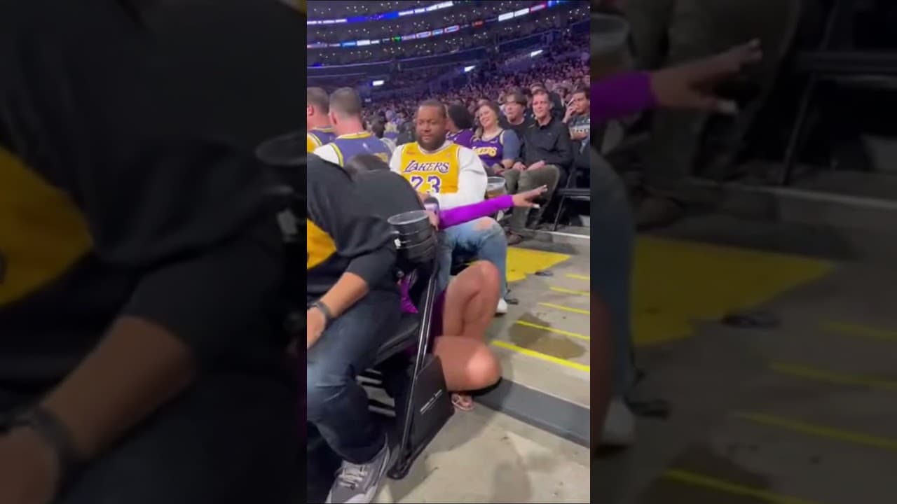 NBA Reporter Fail During Segment - Crypto.com Arena #nba #nbahighlights #lakings #funnyshorts #funny