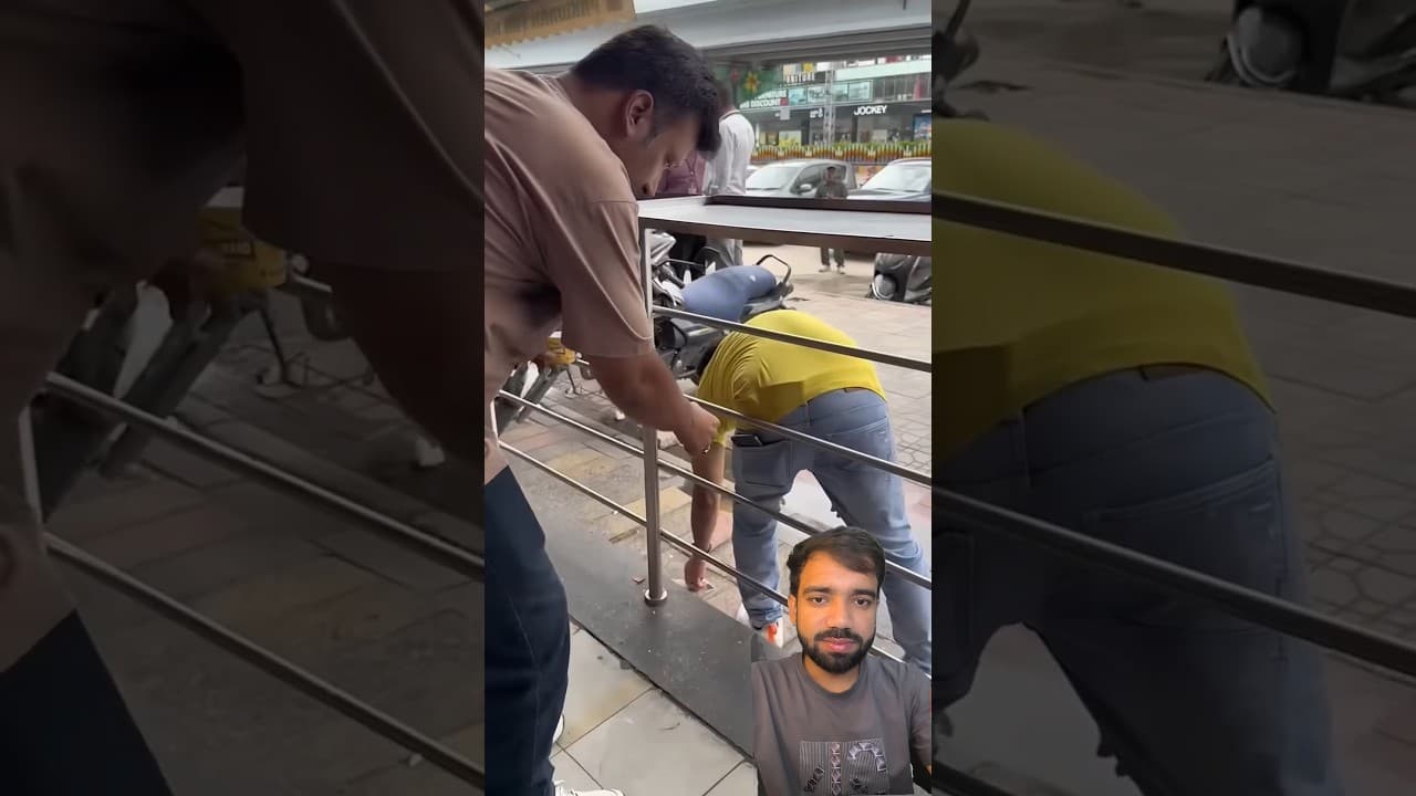 🎧🎸Introducing the "VitaWear SmartBand," a next-generation wearable gadget