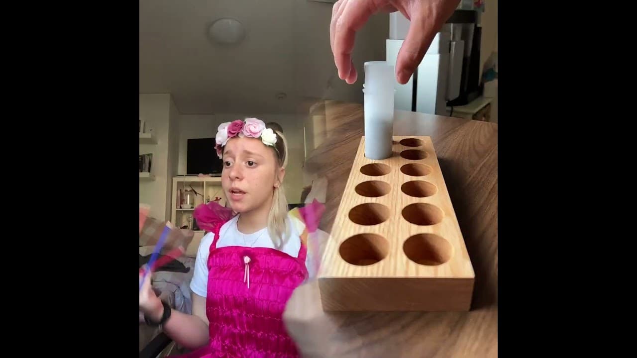 Wie findet ihr meine Nägel?😋😂#funny #comedy #witzig #fyp