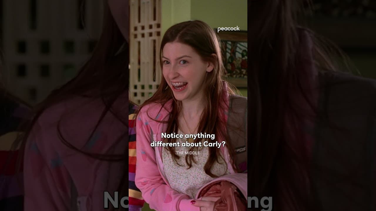 Carly looks... different! #TheMiddle #SueHeck #Shorts