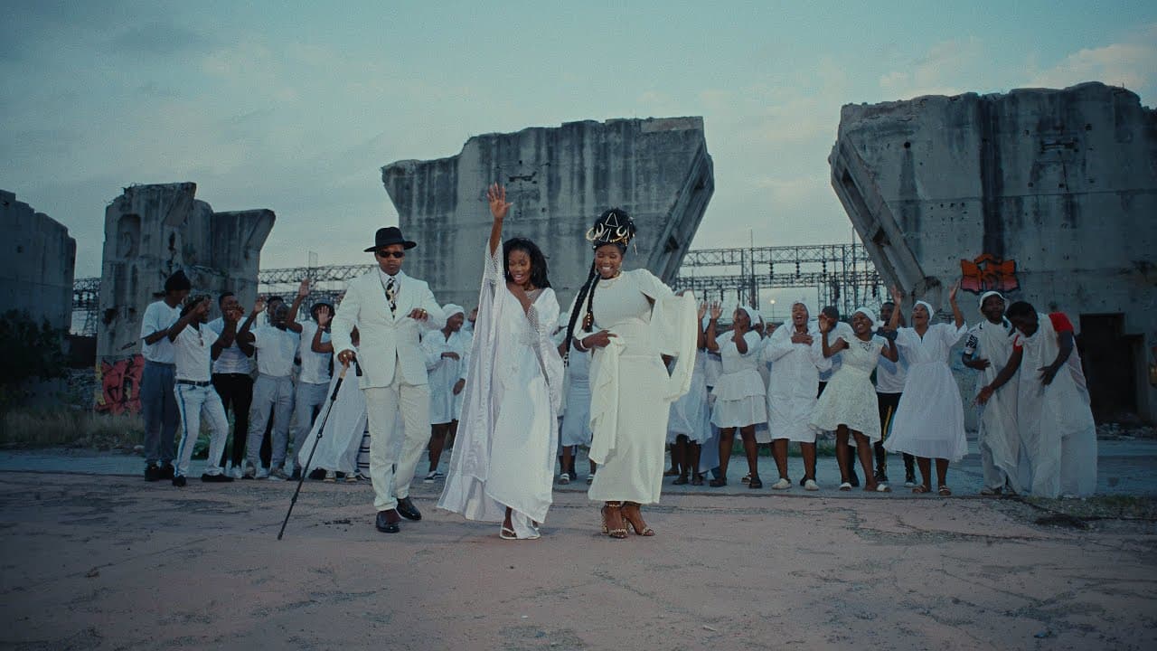 DJ Maphorisa, Xduppy & Kabza De Small - Bakho (Official Music Video) feat. Nkosazana Daughter…