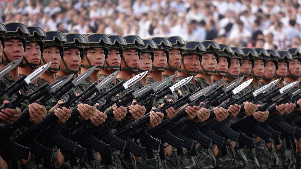 [FULL] March-past of China's V-Day parade, showcases advanced weapons and equipments