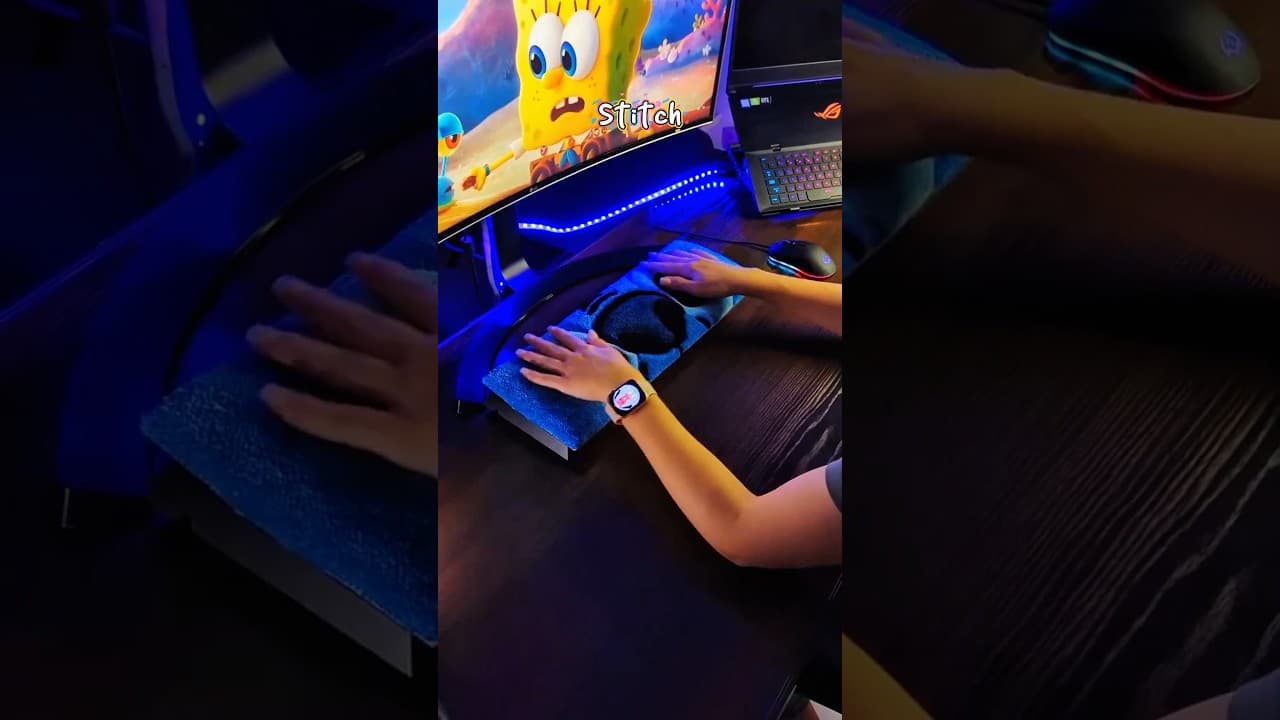 Which Keyboard Rug Completes Your Gaming Setup? 🎮🖥️