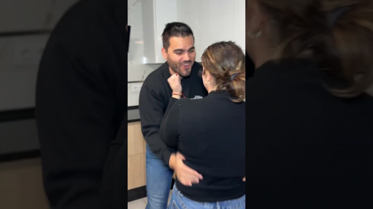 ✅ha encontrado trabajo ,y de lo suyo 😂😂😂 #humor #marianoypunto #comedia #comedy