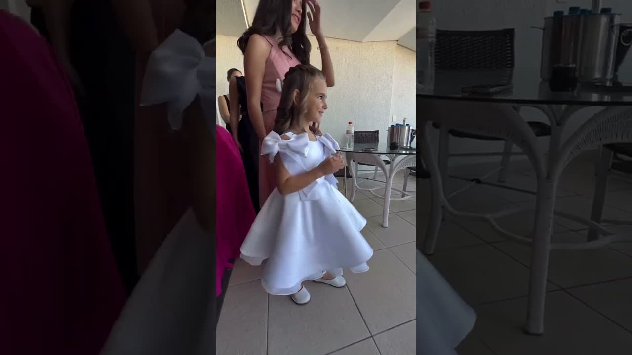 She SCREAM after seeing the bride #youtubeshorts #wedding #bridesmaids #bride #funny
