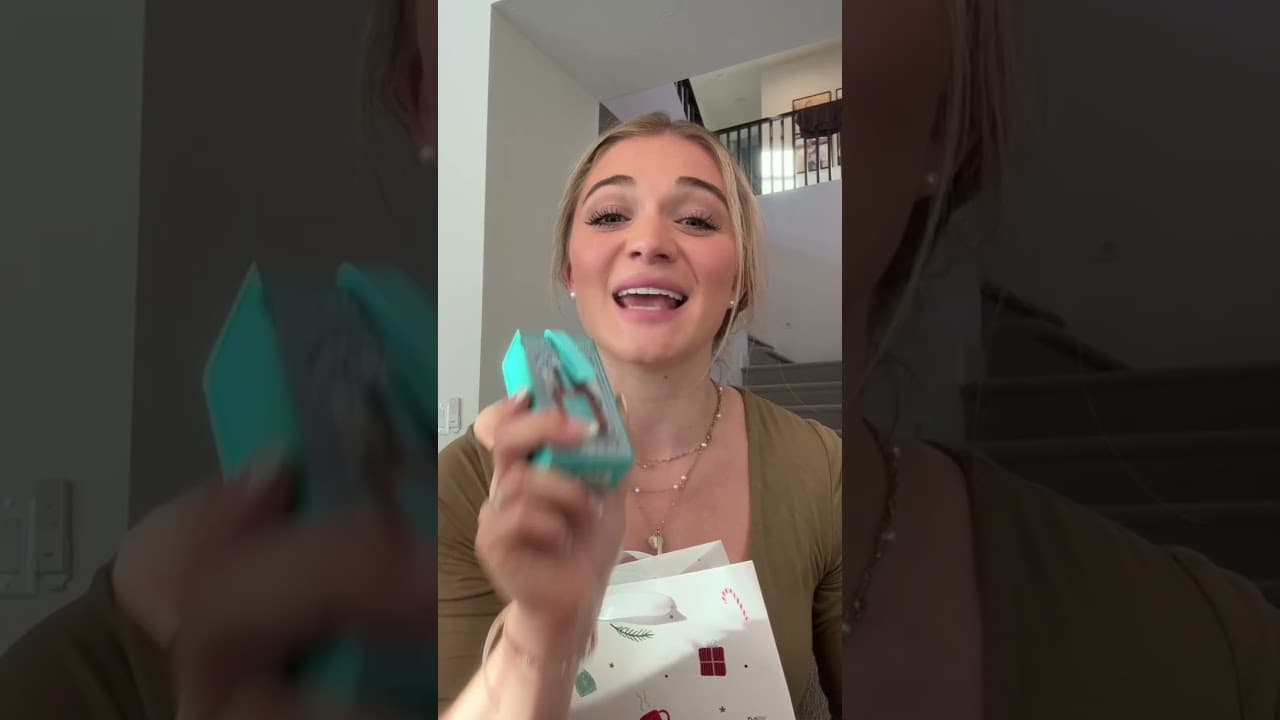 Hosting a My Favorite Things party 🎄