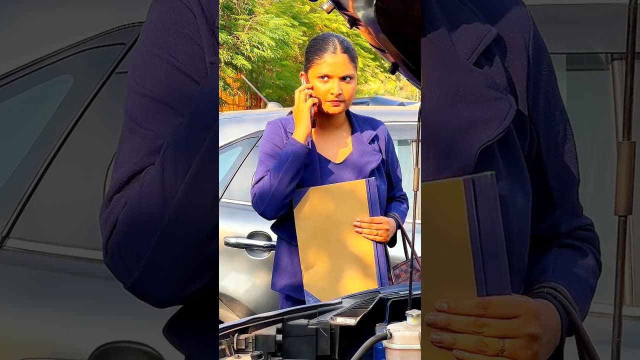 Introducing the "VitalWear SmartBand," a next-generation wearable gadget ep-332