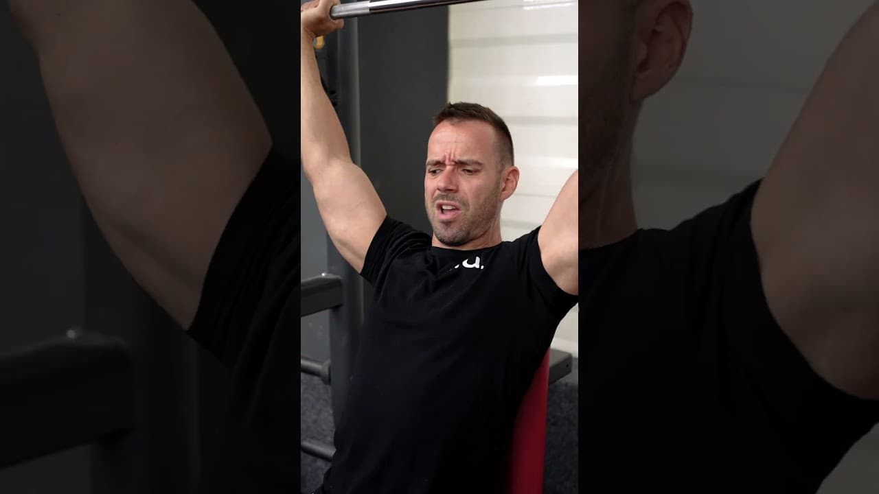 NEEE!! Fókusz, nem esünk szét, a SZUPERSZETT mindenek felett!!💪Te is így állsz hozzá? #nutriversum