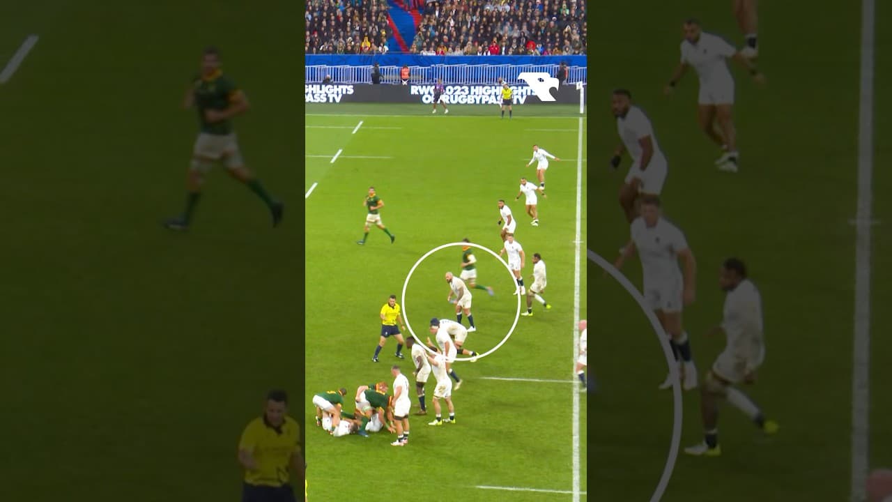 Joe Marler does not appreciate players appealing to the referee 😳#rugby