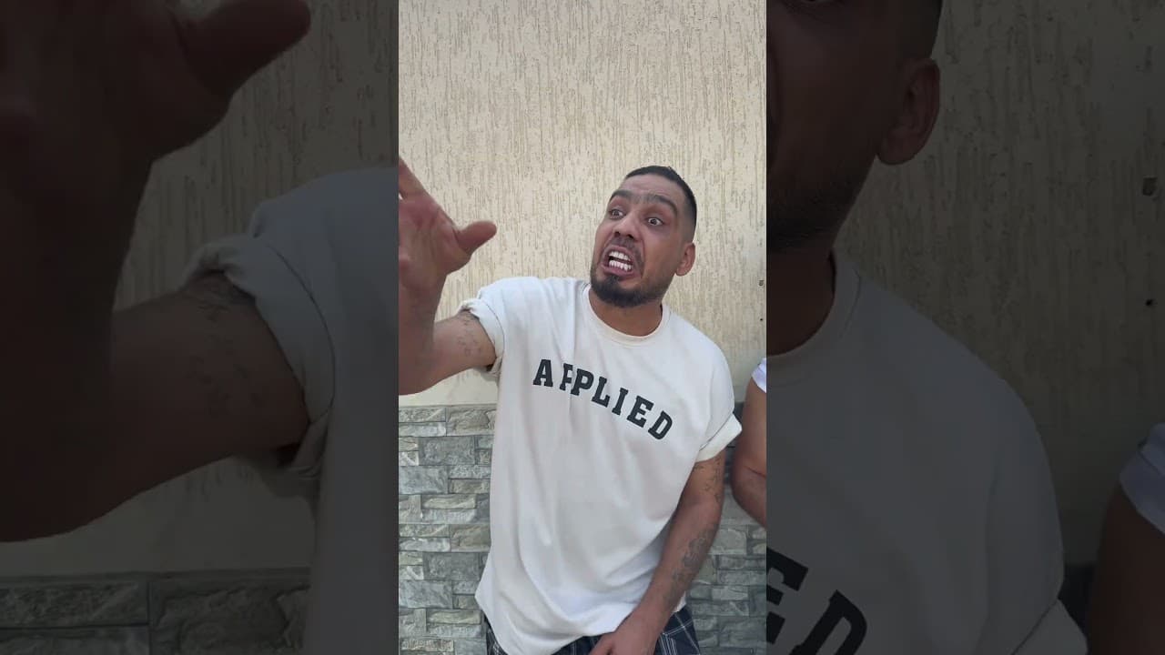 مشاكل حارة السمك 😂😂 #comedy #العريفي #ضحك #كوميديات #اكسبلور #المراه #funny #ولده #دويتو #اكلتك