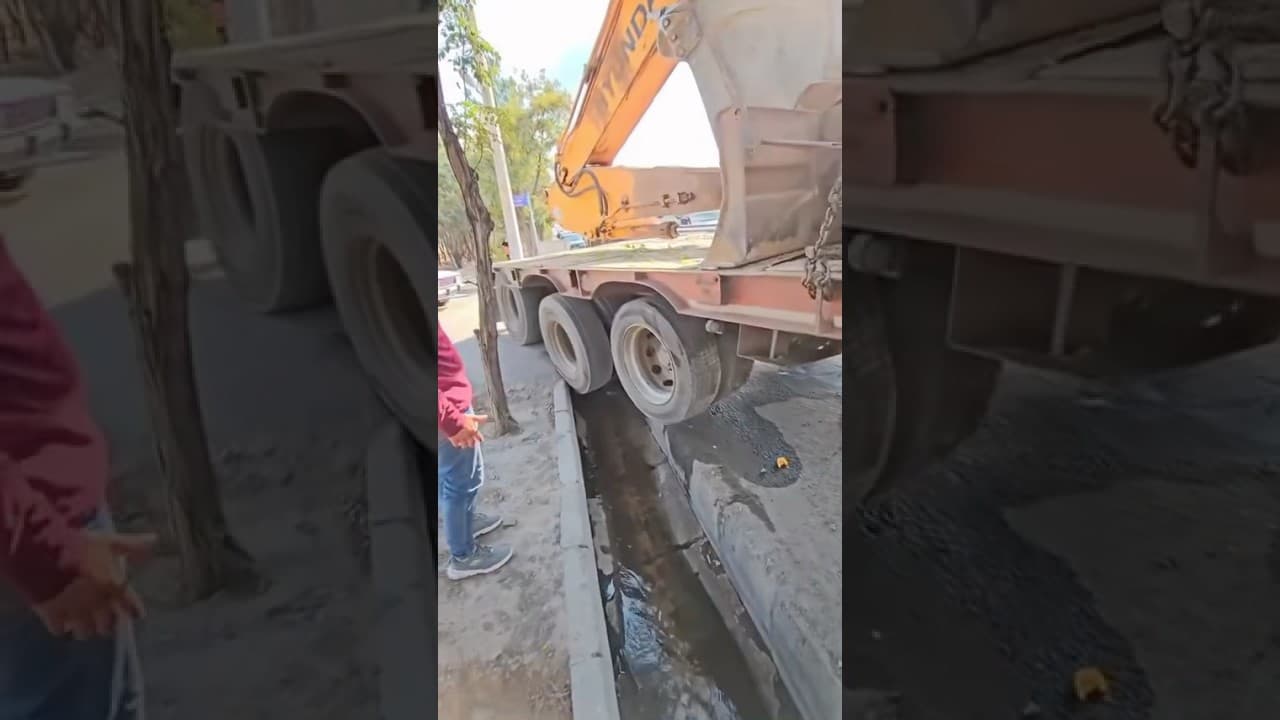 Truck Big Hole Tyre crossing #automobile #dieselengine #dieselpower #mechanic #truck #offroad #4x4