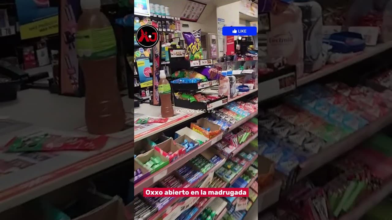 😳🔓 Oxxo abierto en la madrugada: puerta rota y sin empleados, todo por un robo 🚔👇👇